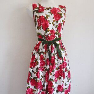 1950s Vibrant Floral Cotton Dress